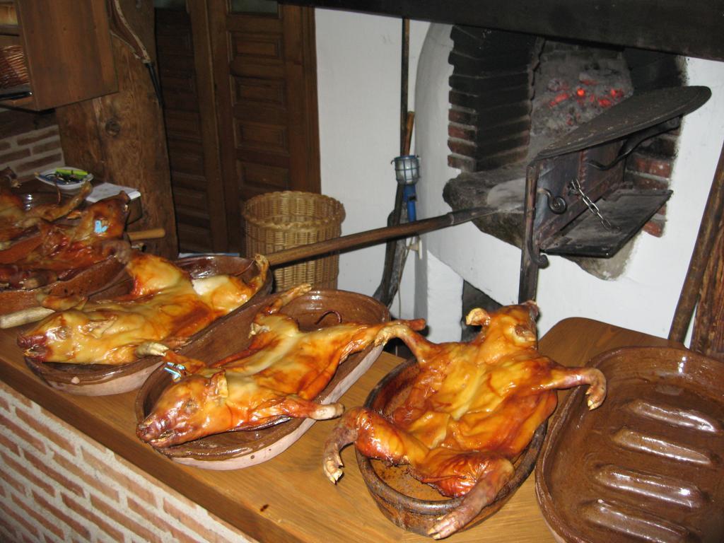 Turégano Posada El Zaguan מראה חיצוני תמונה